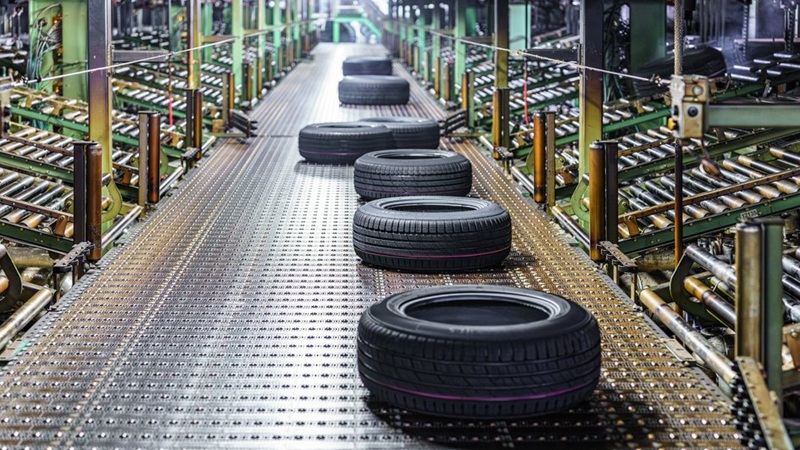 Росстат опубликовал свежую статистику объемов производства шин в России