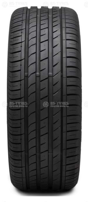 Roadstone N`Fera SU1 215/55 R17 98W