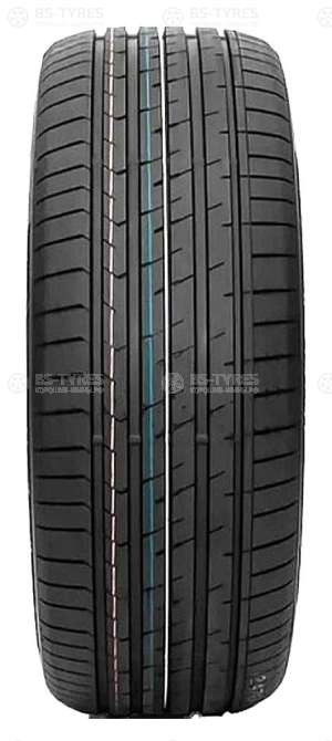 Royal Black Explorer II 245/35 R21 96Y